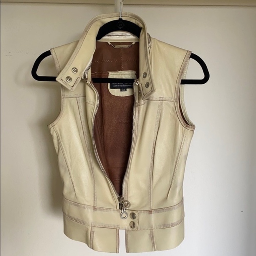 Donald J. Pliner distressed leather Moto vest in Ivory/Cream